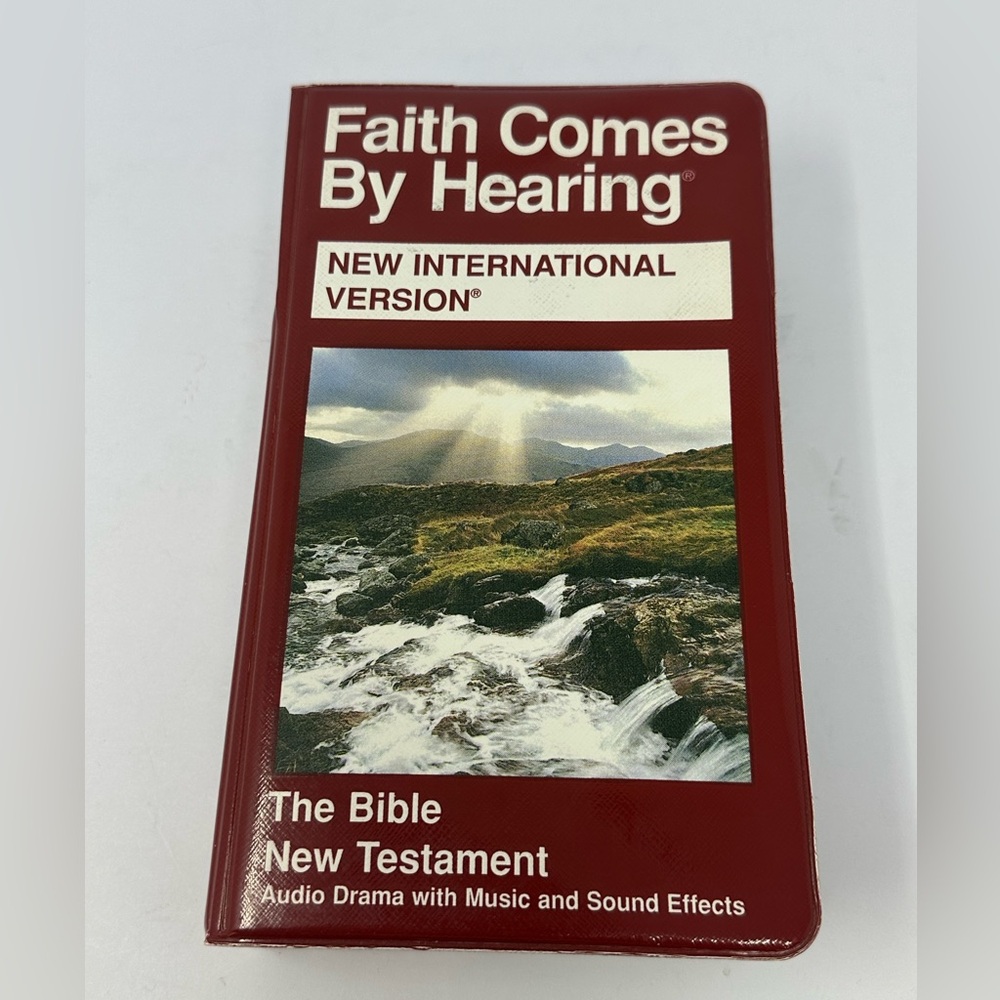 Vintage Faith Comes By Hearing The Bible New Testament 18 Cassettes NIV 1996 L0